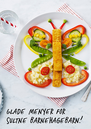 Brosjyreforside med fiskepinner formet som en sommerfugl på tallerken